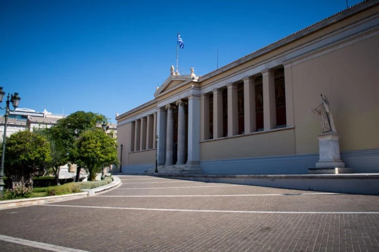 Eπιτέλους και ένα ευχάριστο νέο: Έλληνες πανεπιστημιακοί στην “χρυσή λίστα” με τους 6.000 επιστήμονες με την μεγαλύτερη επιρροή